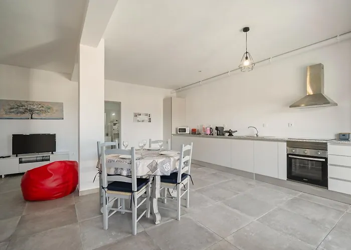 Bmyguest - Country View Вилла *